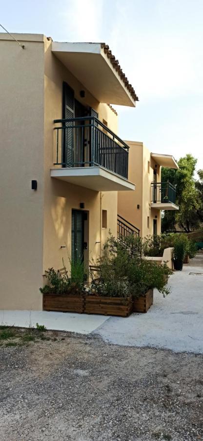 Blue & Green Apartments , Dassia - Corfu 1&2-3&4 Экстерьер фото